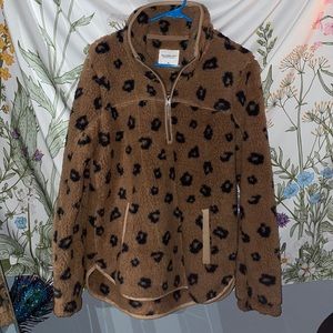 Teddy Jacket from Abercrombie & Fitch, too big for me, only worn once!